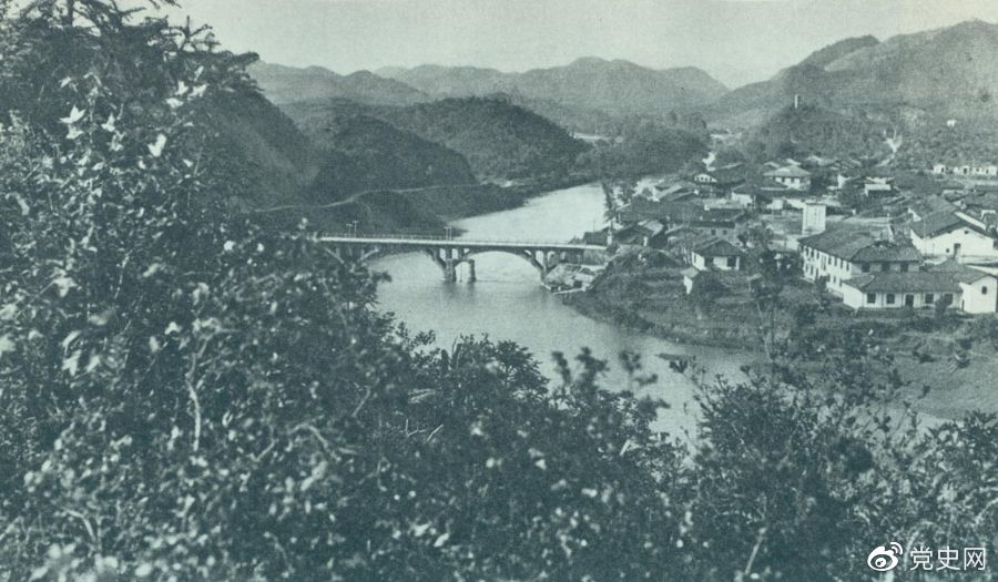1930年12月，紅軍在龍岡地區(qū)殲滅國民黨軍第十八師近一萬人，活捉敵師長張輝瓚。圖為作戰(zhàn)舊址江西興國東北的龍岡。